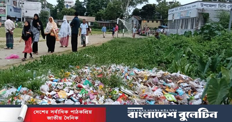 মির্জাপুর মিনি স্টেডিয়াম যেন ময়লার ভাগাড়, খেলাধুলা বন্ধের উপক্রম
