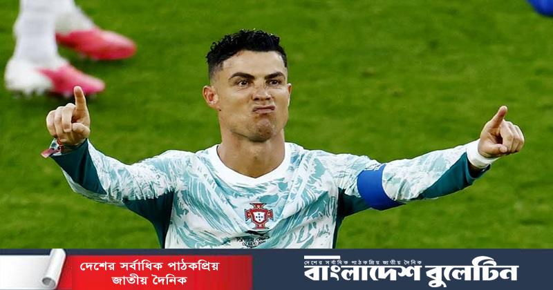 রেকর্ডের ম্যাচ রেকর্ড গোলে রাঙালেন রোনালদো