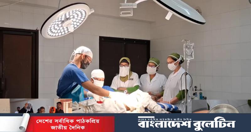 মুক্তিযুদ্ধের সময় লাগা গুলি ৫৫ বছর পর অপসারণ