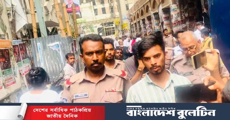 সিঙ্গাপুর ফেরত দুই যুবক রিমান্ডে