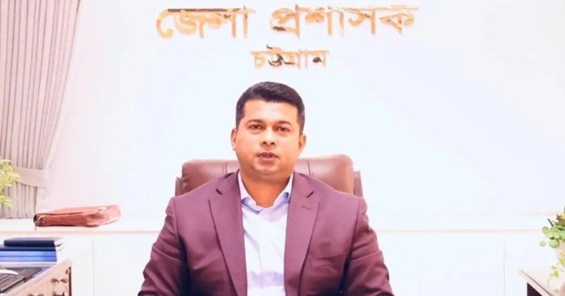 চট্টগ্রামে সব কর্মকর্তা ও কর্মচারীর ছুটি বাতিল করলেন ডিসি জাহিদ