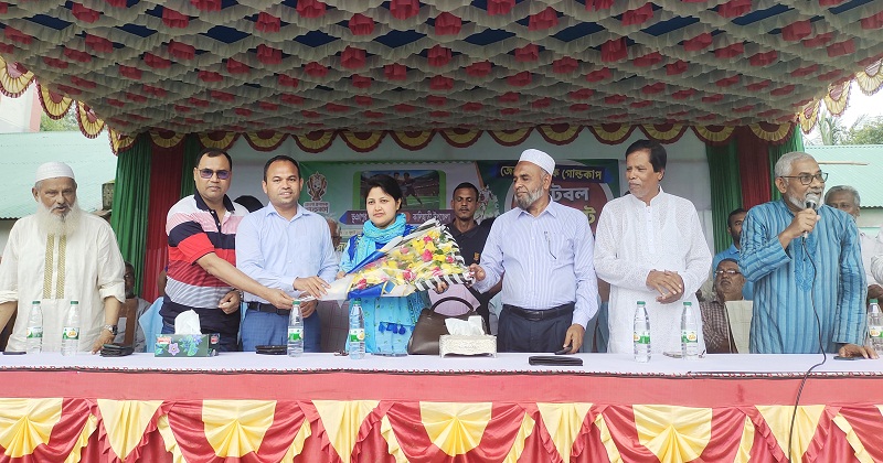 ভূঞাপুরে ডিসি গোল্ডকাপ ফুটবল টুর্নামেন্টের খেলা অনুষ্ঠিত