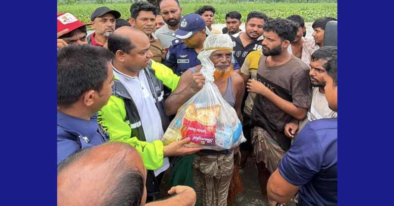 চন্দনাইশে প্রধানমন্ত্রীর উপহার পৌঁছালেন এমপি জসিম