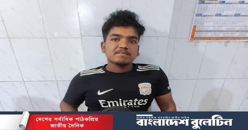 পদ্মায় হামলায় আহত ৪ জেল, পরস্পরবিরোধী বক্তব্য