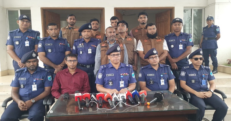 লৌহজংয়ে ৫ মোটরসাইকেলসহ বিপুল পরিমাণ মাদক উদ্ধার