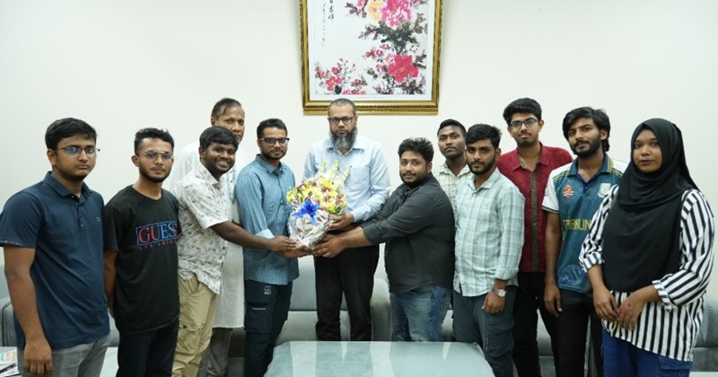 উপাচার্যের সঙ্গে পবিপ্রবি সাংবাদিক সমিতির মতবিনিময় সভা অনুষ্ঠিত