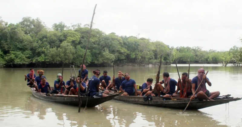 ‘ছোট জাহাঙ্গীর বাহিনী’র ২৭ সদস্যের আত্মসমর্পণ’