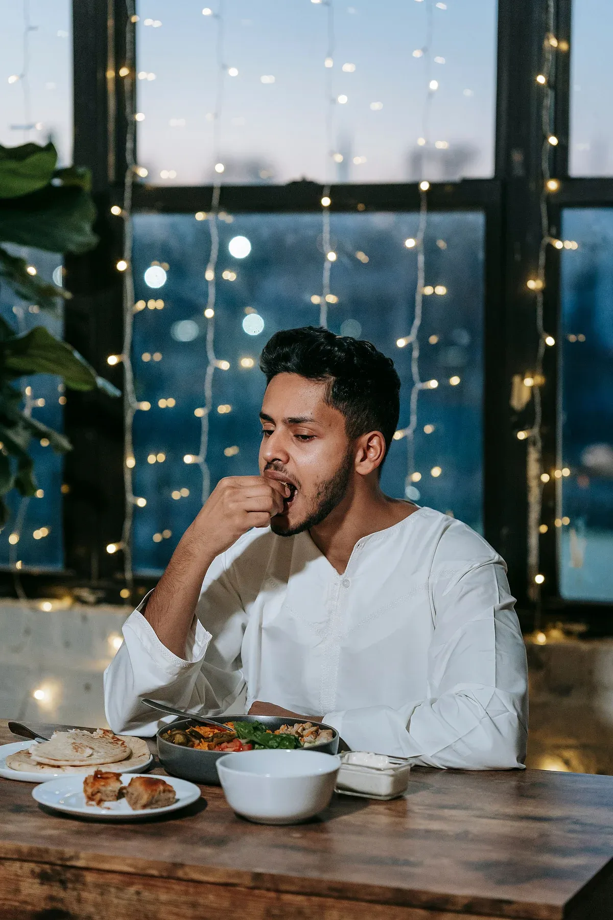 খাওয়ার সময় অস্বাভাবিক ঘাম হয় কেন?
