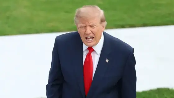 ইরানে আজই হামলা চালাতে পারে যুক্তরাষ্ট্র: ট্রাম্প
