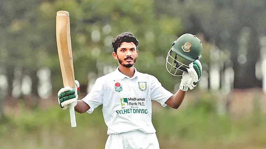 অমিতের তৃতীয় ডাবল সেঞ্চুরি, পরানের ১২ ছক্কা, ঢাকার জয়