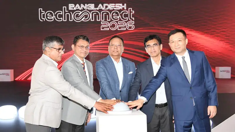 ৫ হাজার টাকায় স্মার্টফোন তৈরির উদ্যোগ