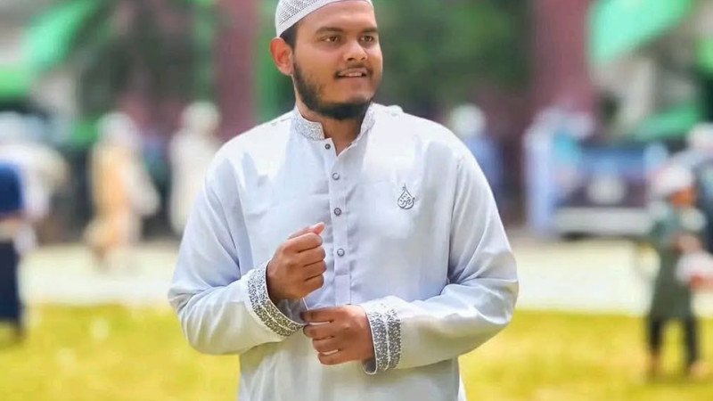 অজ্ঞাত গাড়ির ধাক্কায় প্রাণ গেল হাফেজ ফাহমিদের